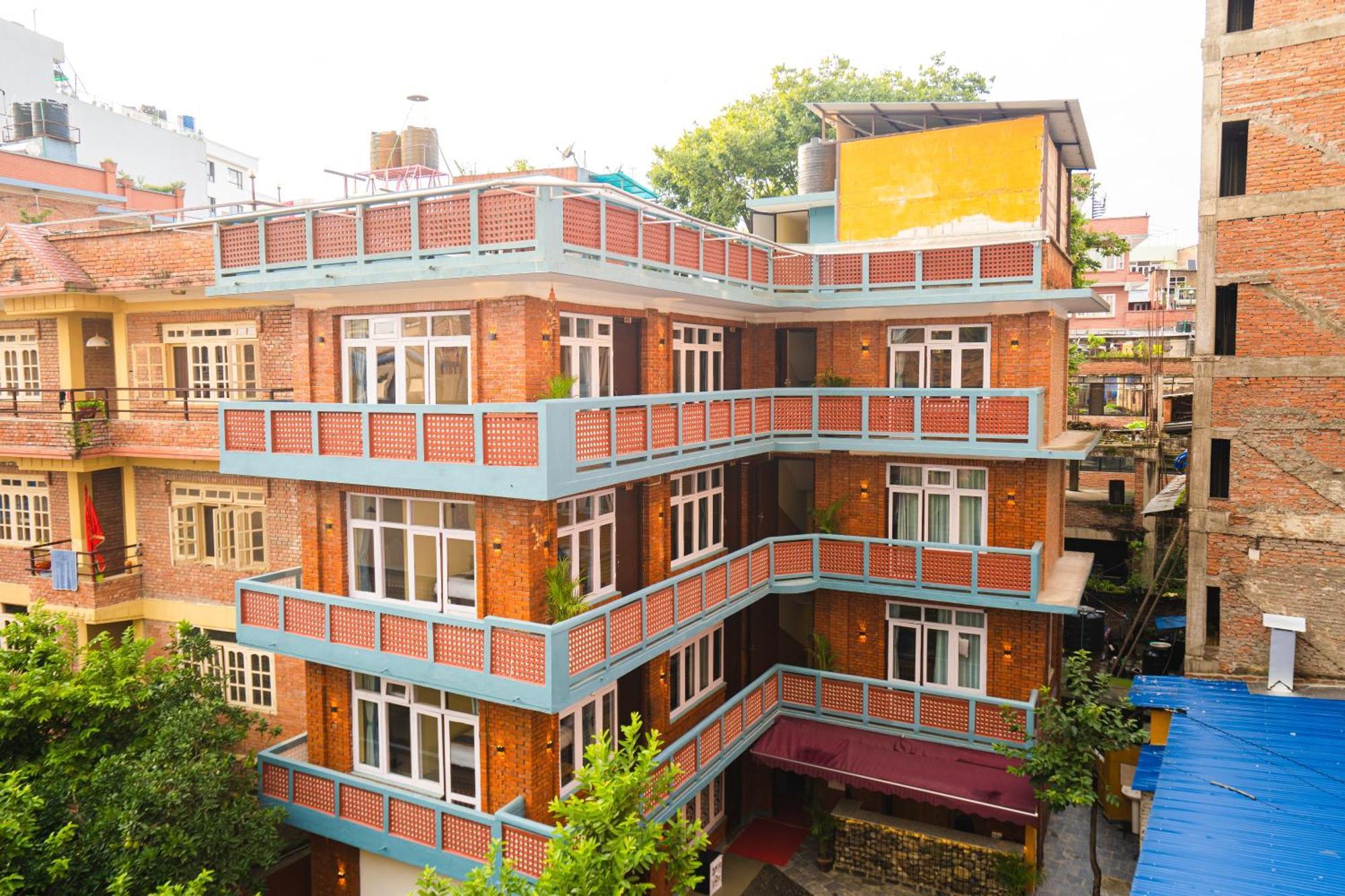 Kwabahal Boutique Hostel Катманду Экстерьер фото