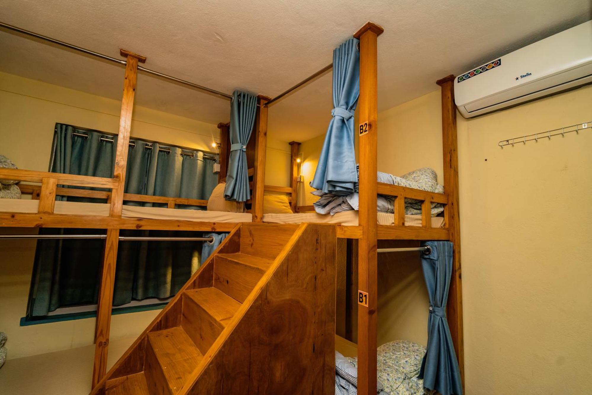 Kwabahal Boutique Hostel Катманду Экстерьер фото