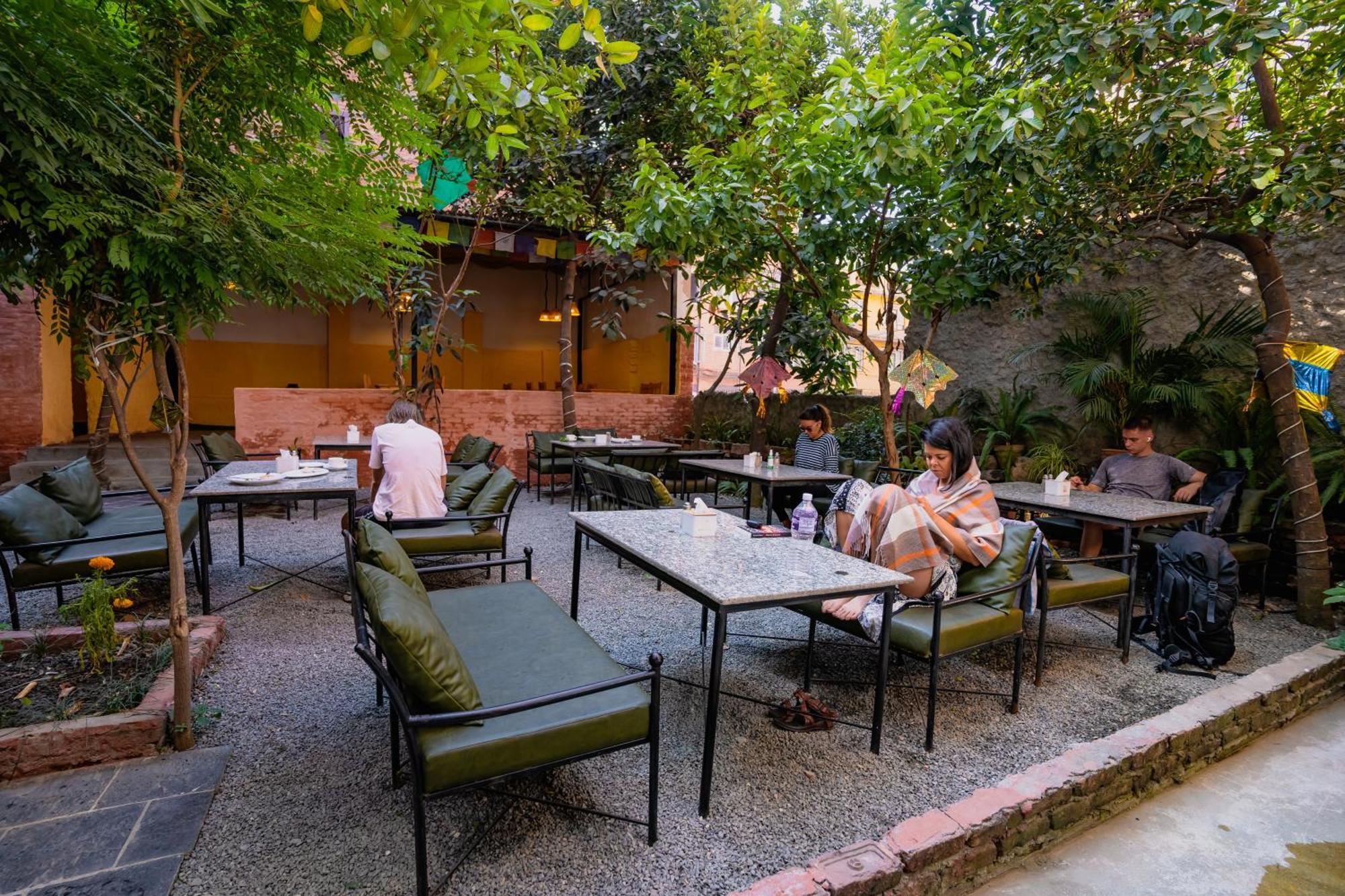 Kwabahal Boutique Hostel Катманду Экстерьер фото
