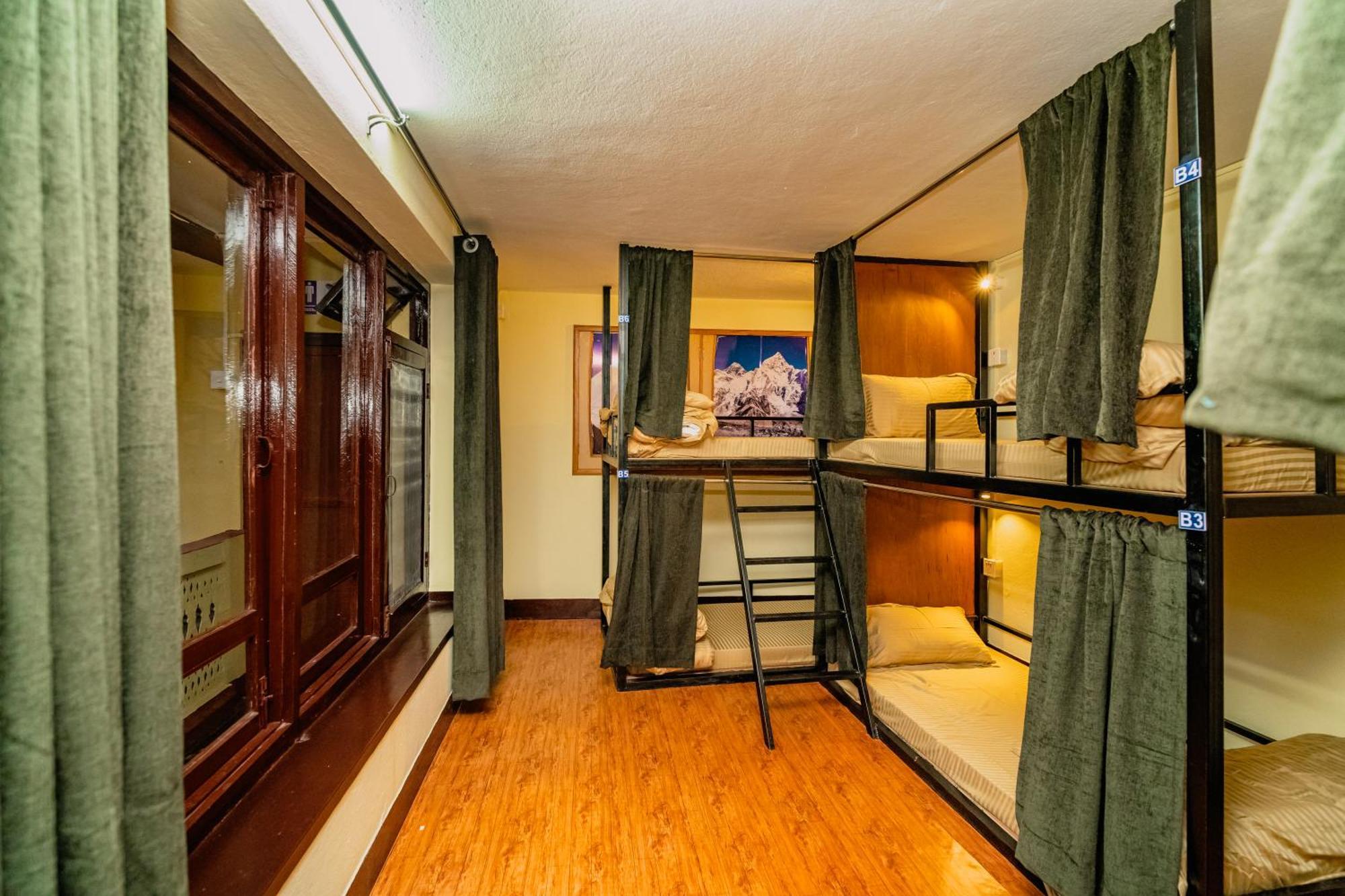 Kwabahal Boutique Hostel Катманду Экстерьер фото