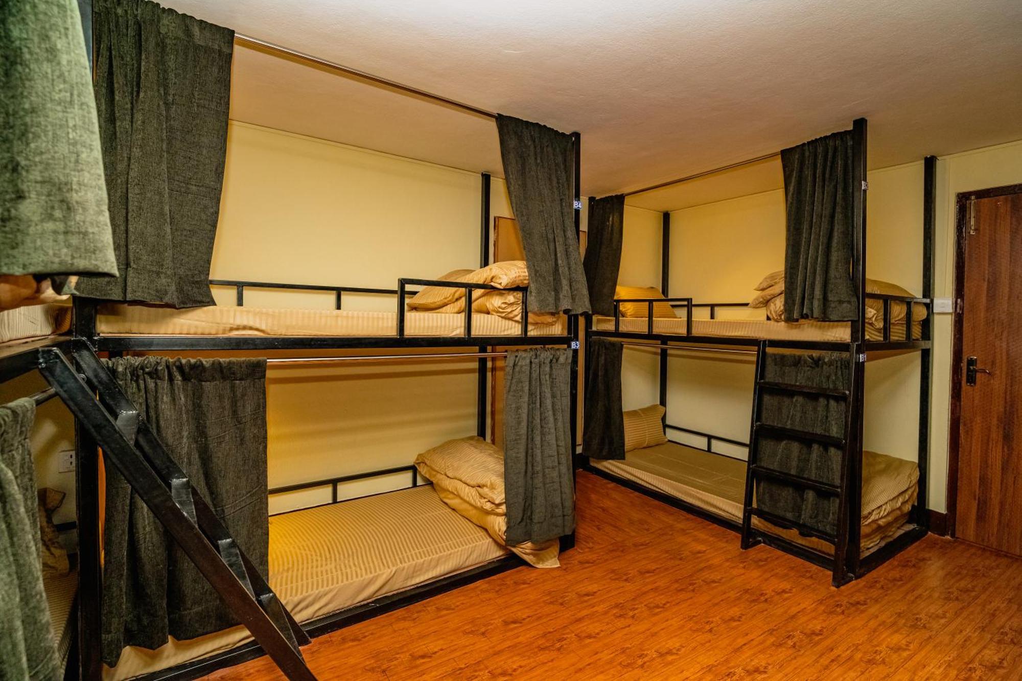Kwabahal Boutique Hostel Катманду Экстерьер фото