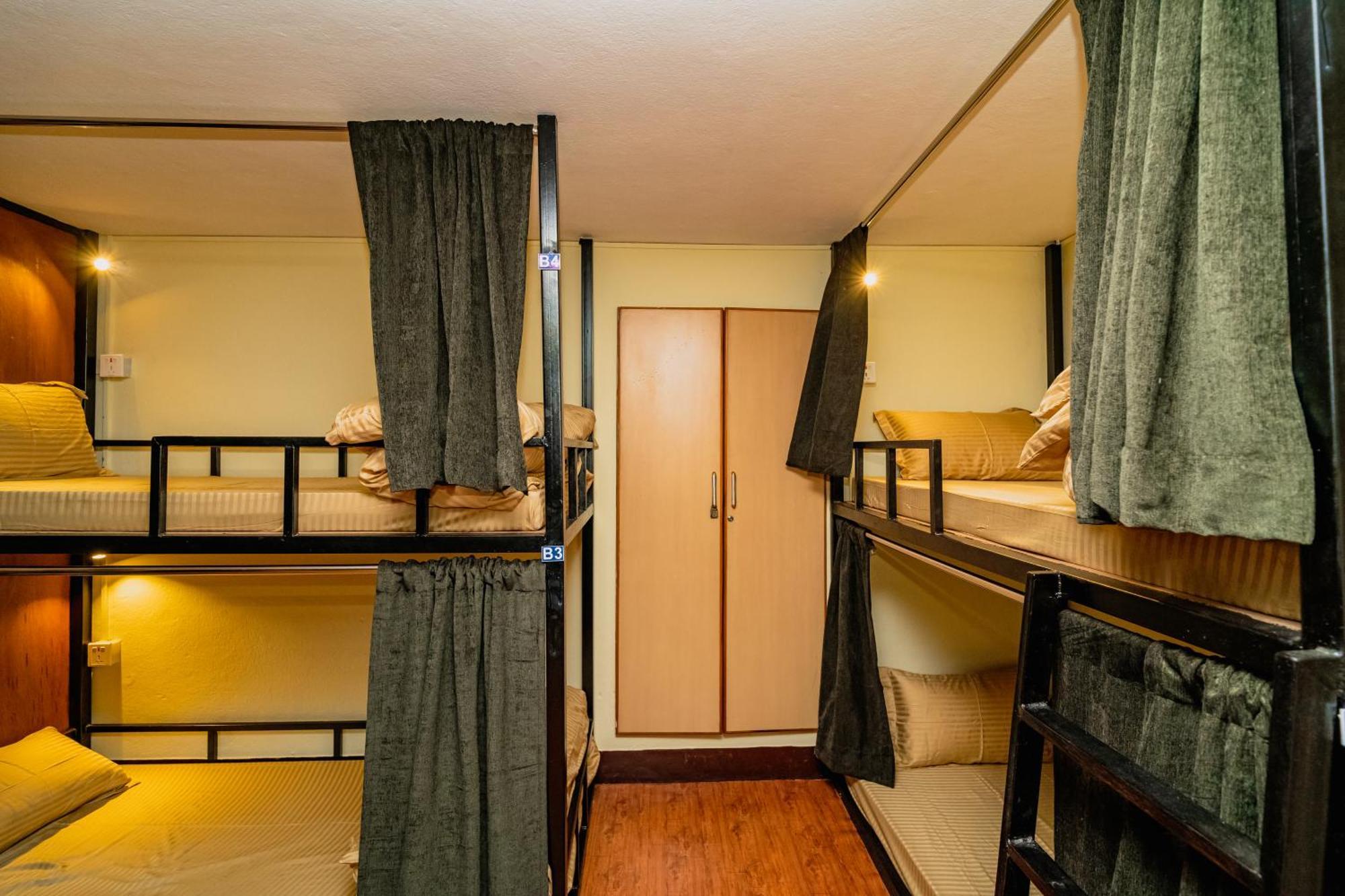 Kwabahal Boutique Hostel Катманду Экстерьер фото